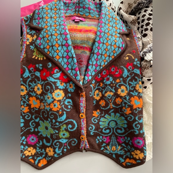 Closing!❄️ 18.5” PTP Rare quality IVKO BEAUTY!! wool Serbia sweater vest top - Picture 11 of 14